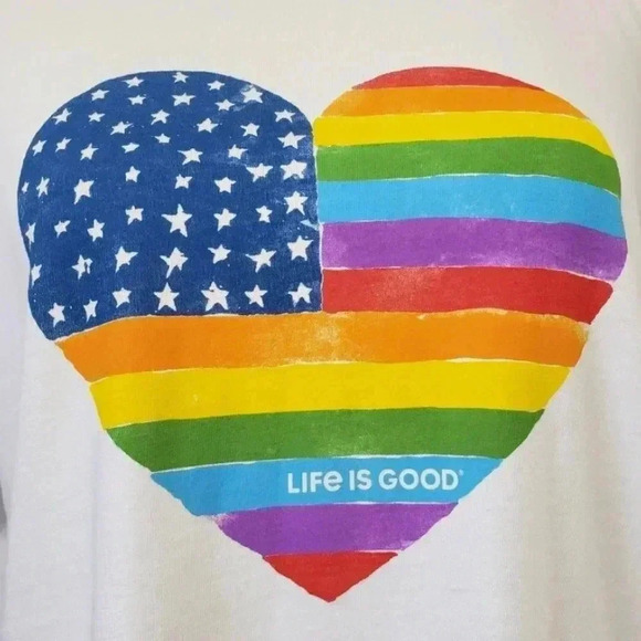 NWT Life is Good Heart Pride Rainbow Tee - Picture 2 of 9